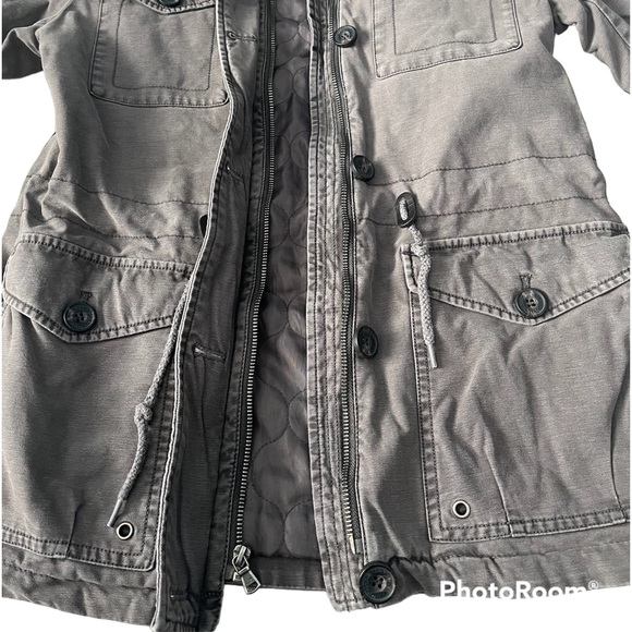 New Without Tags Women’s Small Levi Strauss & Co. Gray Wash Utility Jacket - Picture 9 of 16